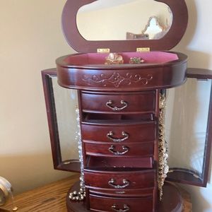 Cherry wood jewelry box